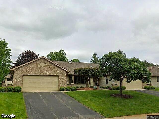 Byron Forest Condominium photo 3