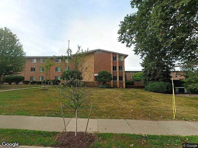 Eastpointe Commons photo 7