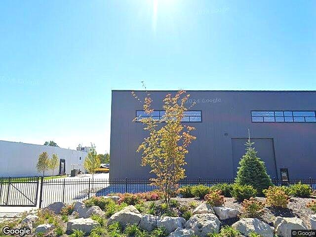 Douglas Plaza photo 2