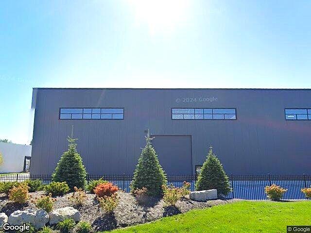 Douglas Plaza photo 4