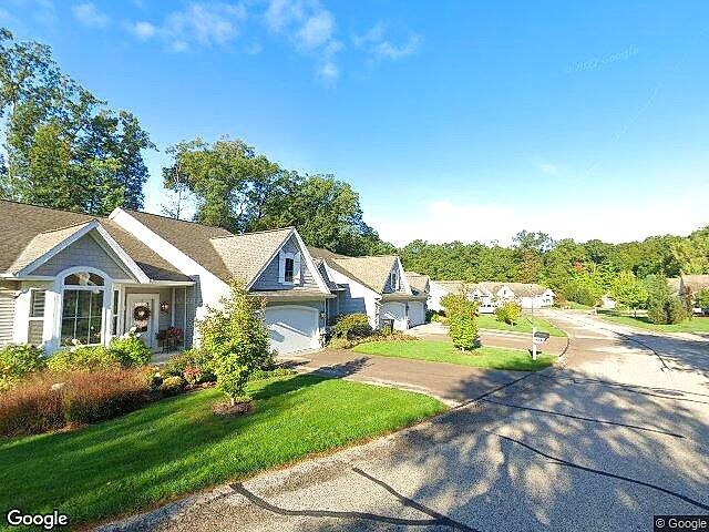 Aberdeen Ridge Condominium photo 8