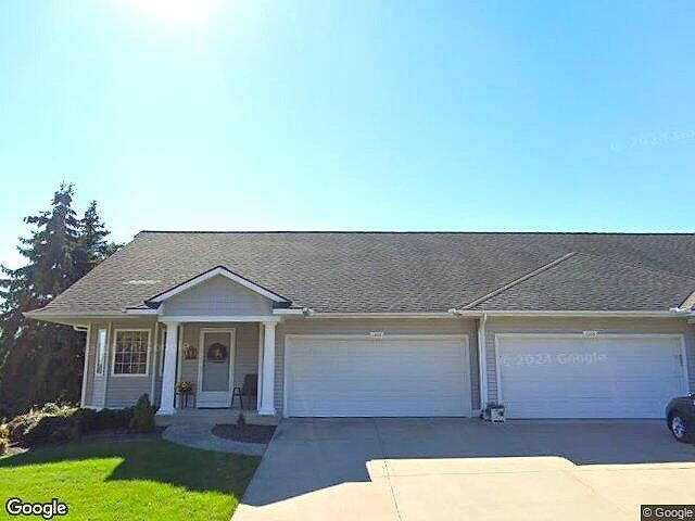 East Pointe Ridge photo 2