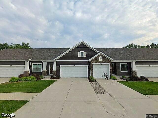 Cobblestone at the Ravines South Village photo 3