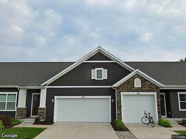 Cobblestone at the Ravines South Village photo 4