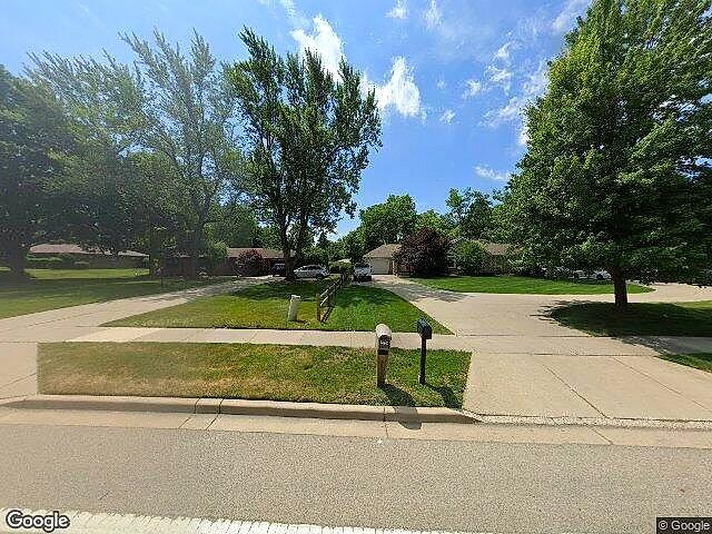 Country Club Green Condominium photo 4