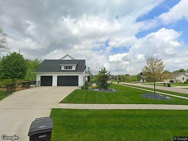 EAGLES ROOST CONDOS photo 5