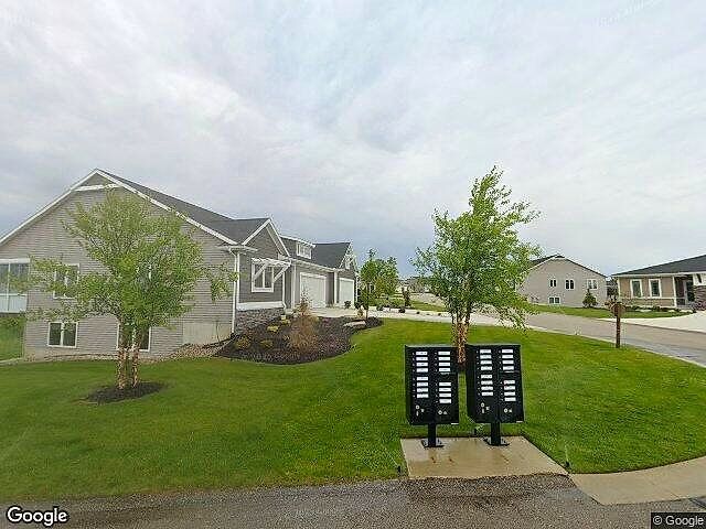 EAGLES ROOST CONDOS photo 6