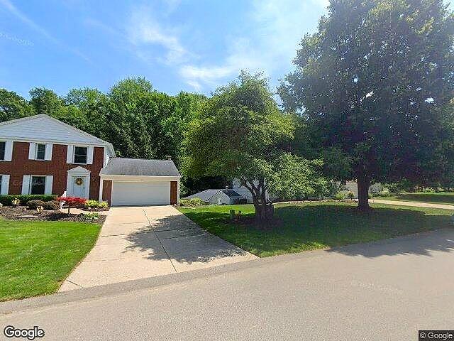 Adacroft Commons photo 2