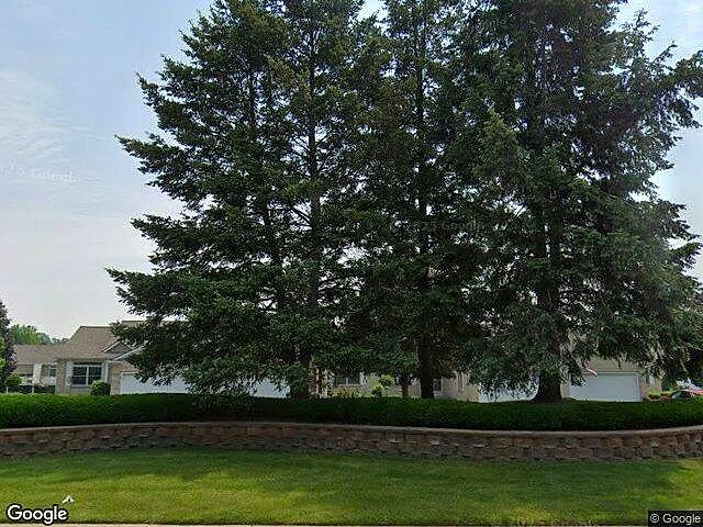 Cedar Grove Condominiums photo 2