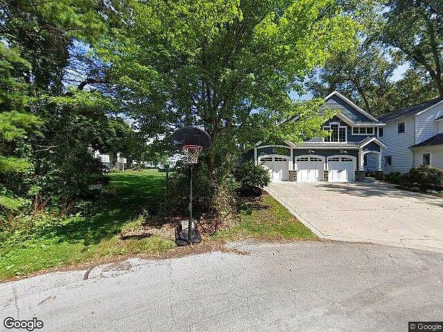 Big Bay Condominium photo 2