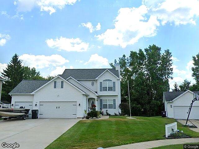 Adams  Acres photo 2