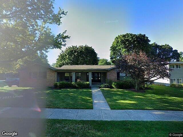 Albert-Builders Heather Downs Add. photo 3