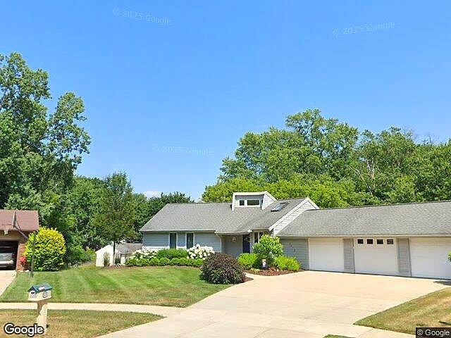 Springbrook Estates photo 2