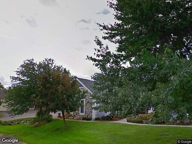 English Hills Condominiums photo 3