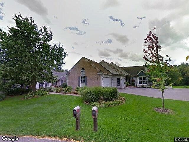 English Hills Condominiums photo 6