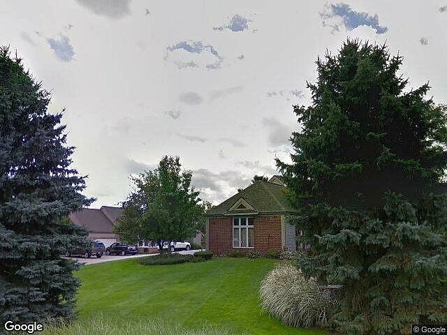 English Hills Condominiums photo 9
