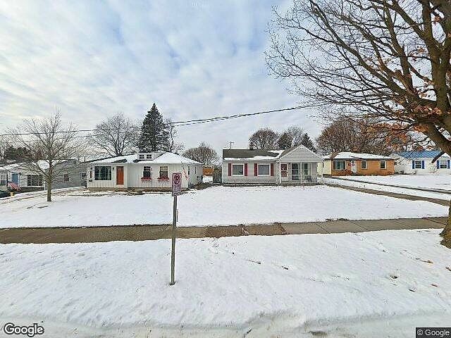 Albert-Realtors Fuller Ave Add. No. 1 photo 12