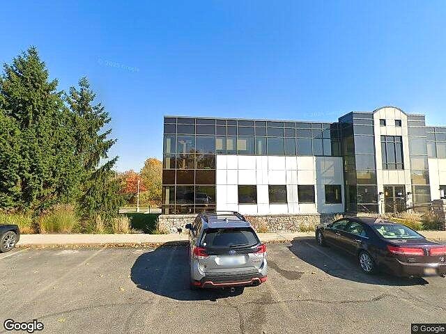 330 East Beltline photo 4
