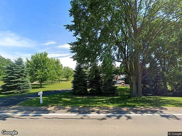 Grander Estates photo 6