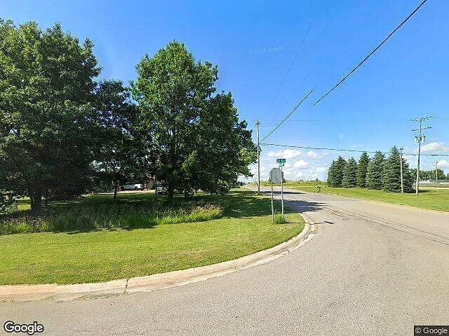 Grander Estates photo 9
