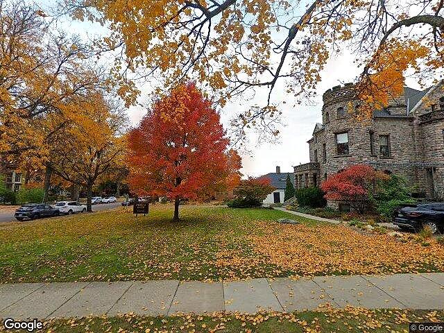 Hillmount Condominiums photo 3