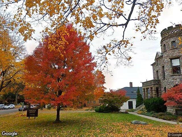 Hillmount Condominiums photo 4