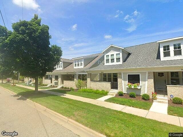 Bronson Townhomes photo 7