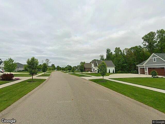 Blendon Meadows Condos photo 2