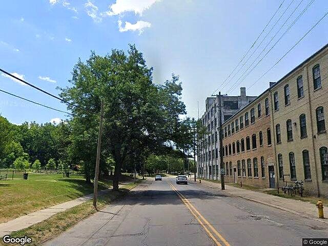 Factory Yards Condominium photo 2