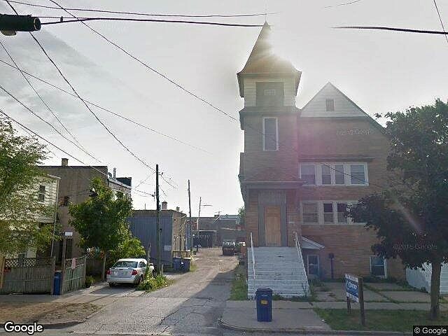 540 Leonard Condominium photo 6
