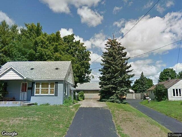 Lilac Acres photo 2