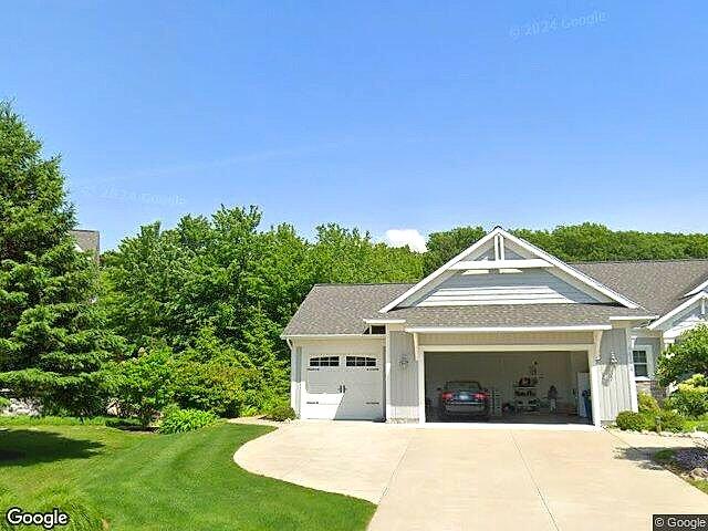 Briarwood Crossing photo 2