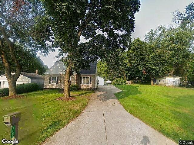 A. Jones Sub. photo 3