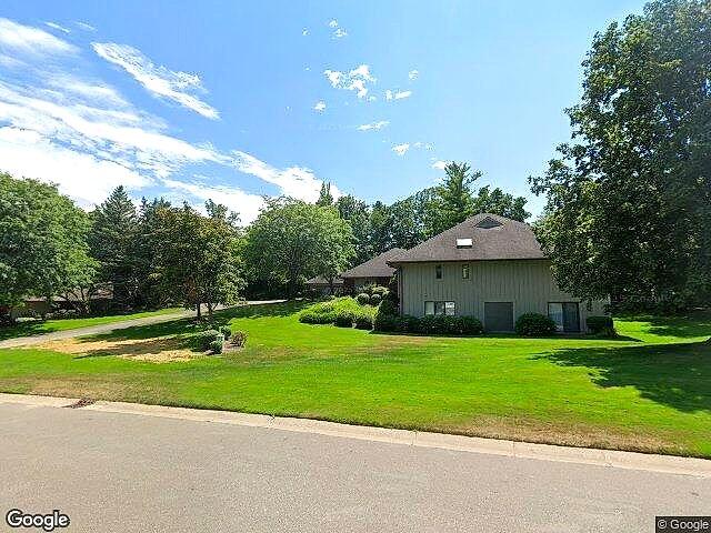 Heathmoor Condominium photo 5