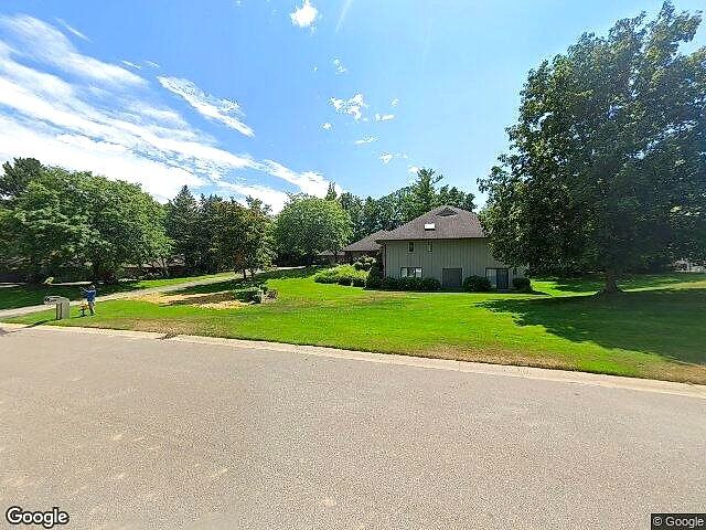 Heathmoor Condominium photo 6