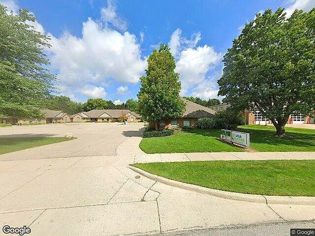 Embassy Park photo 2