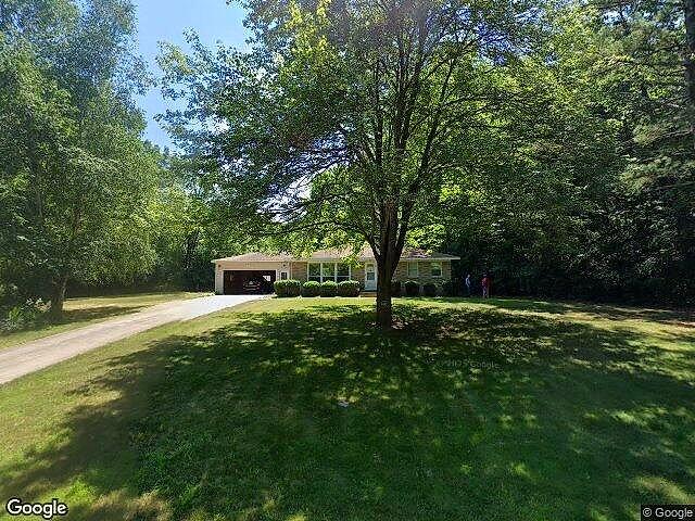 East Pines Estates photo 4