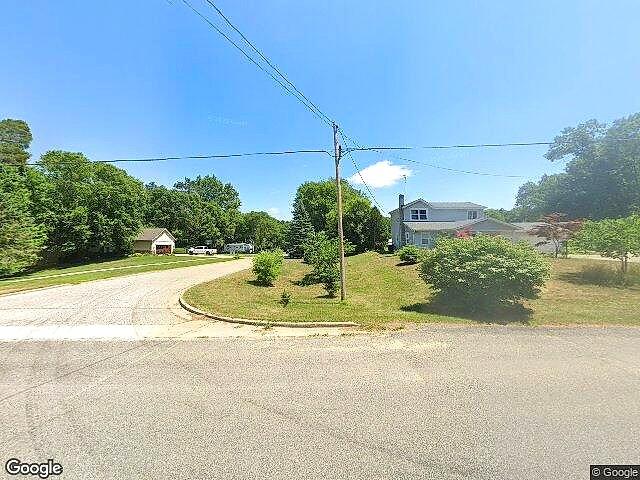 East Pines Estates photo 5