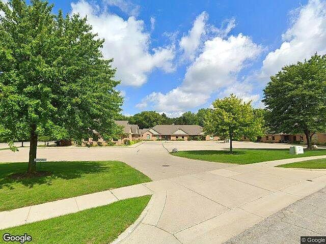 Fox Chase Condominium photo 3