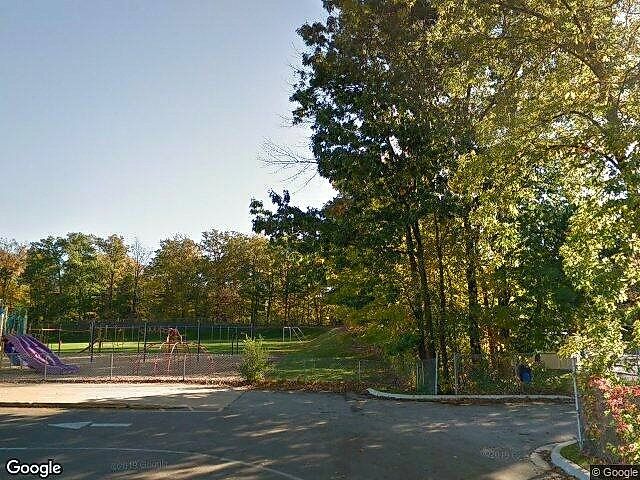 Fox Chase Condominium photo 9