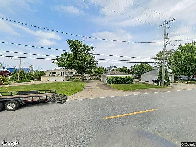 Edgewater Manor Condominium photo 5