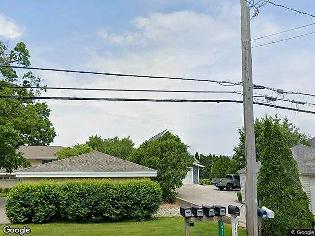 Edgewater Manor Condominium photo 8
