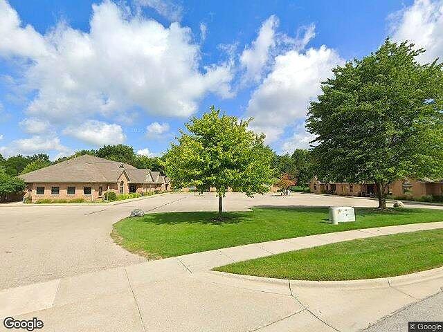 East Paris Embassy Plat photo 3