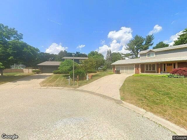 Cedarcrest Bluff Site Condominiums photo 2