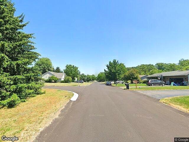 Bridge Place Condominiums photo 2