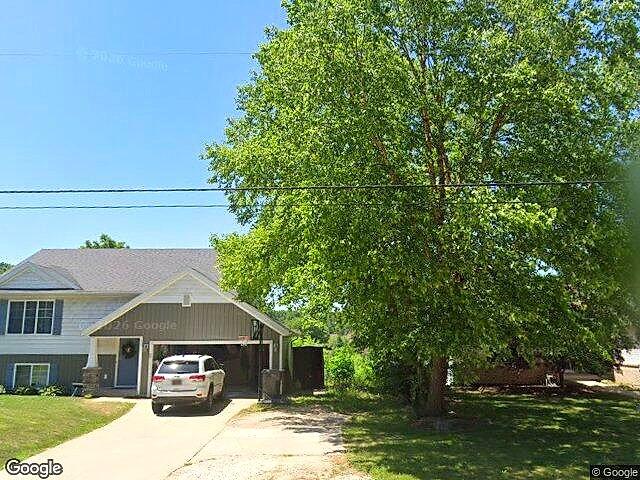 Bridge Place Condominiums photo 4