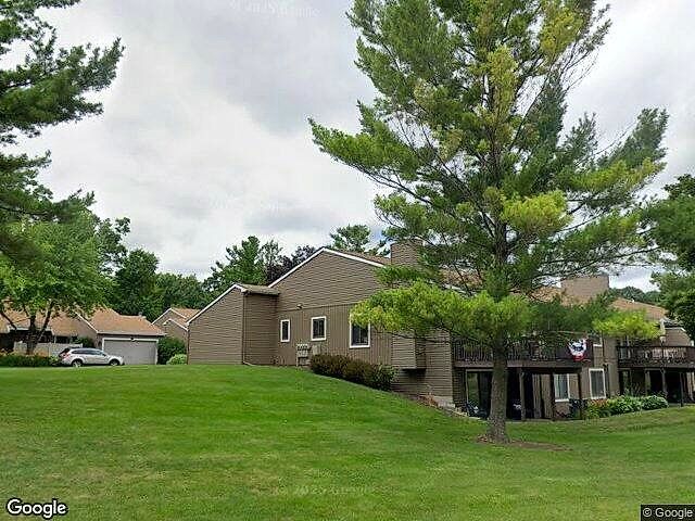 Bella Vista Cove Condominiums photo 9