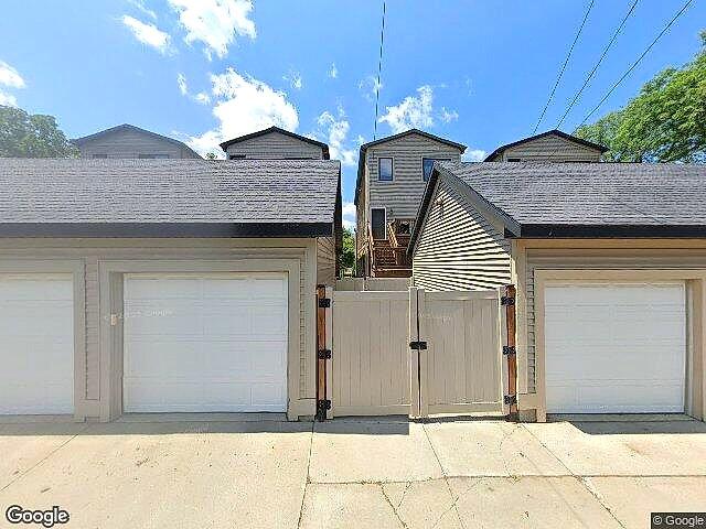 Belknap Brownstones photo 5