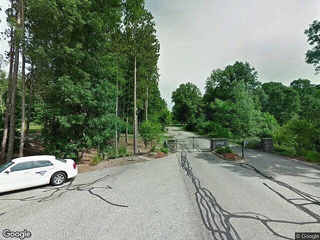Blue Water Pines photo 2