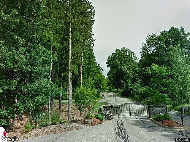 Blue Water Pines photo 3